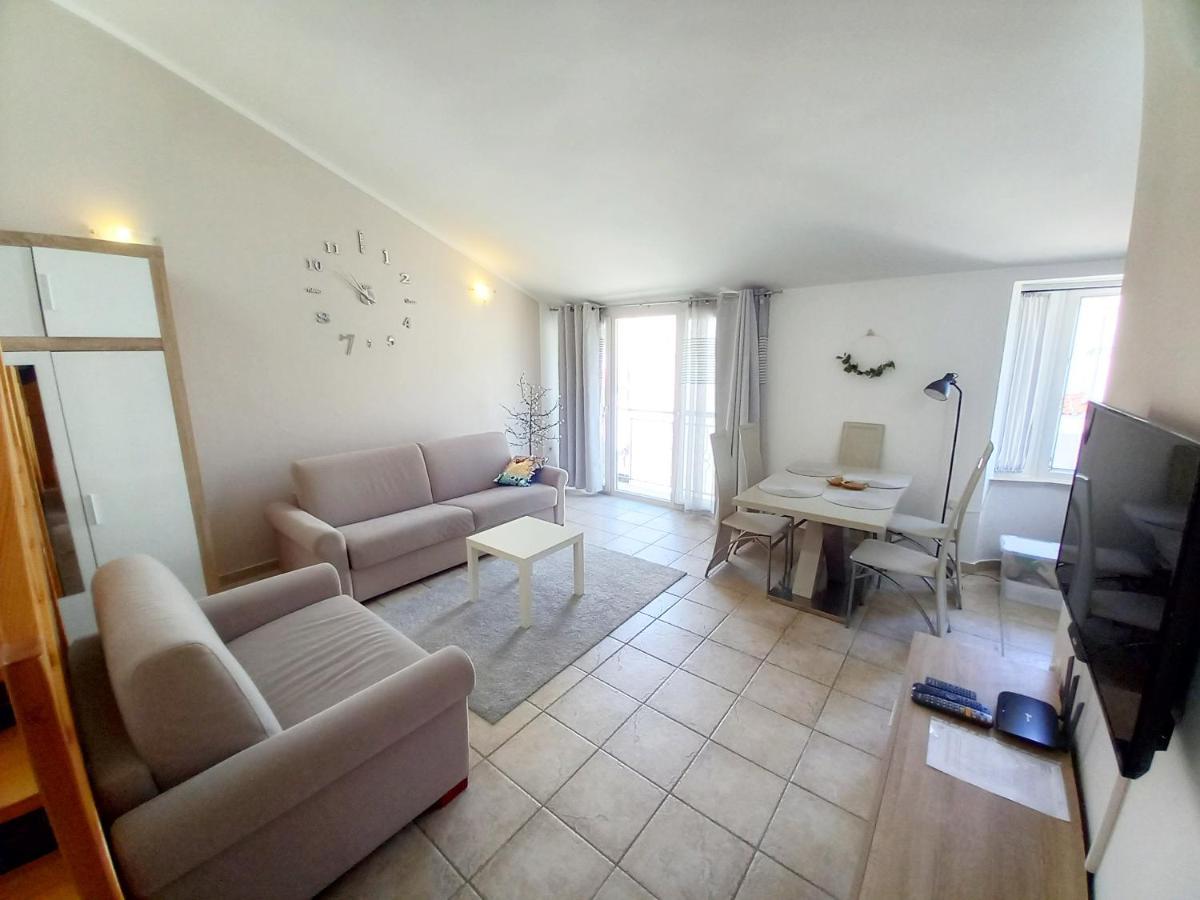 Apartment Karlo Медулин Екстер'єр фото