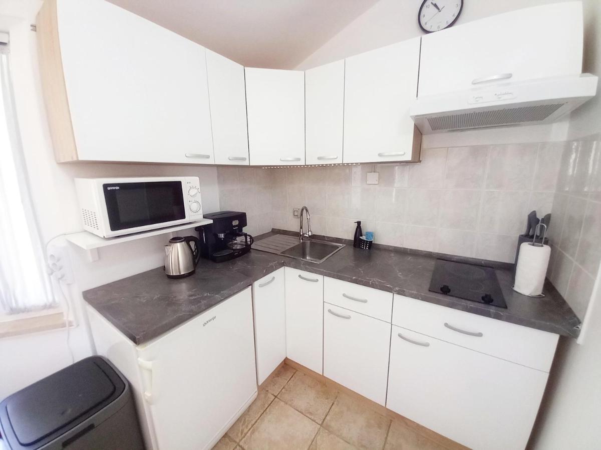 Apartment Karlo Медулин Екстер'єр фото