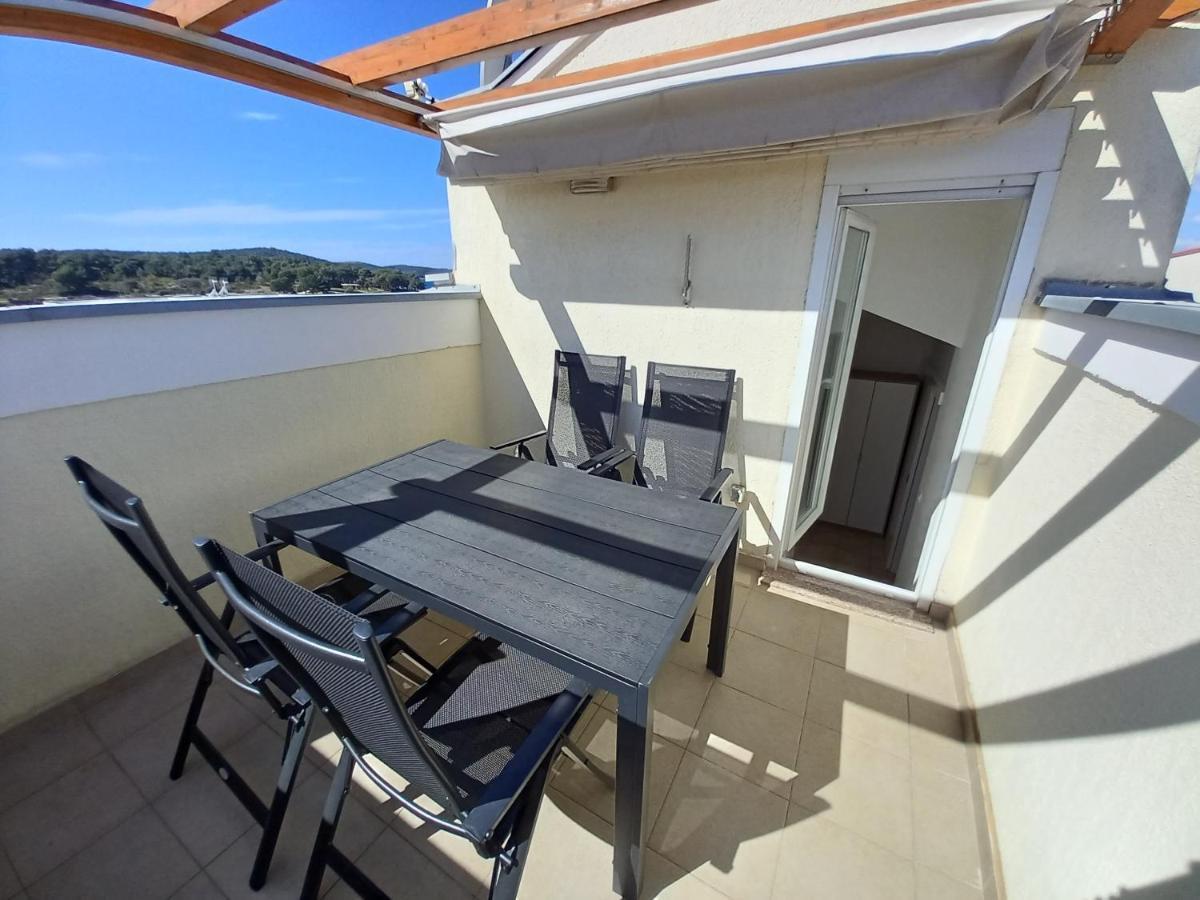 Apartment Karlo Медулин Екстер'єр фото